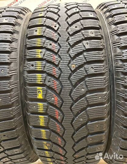 Bridgestone Blizzak Spike-02 225/60 R17 98L