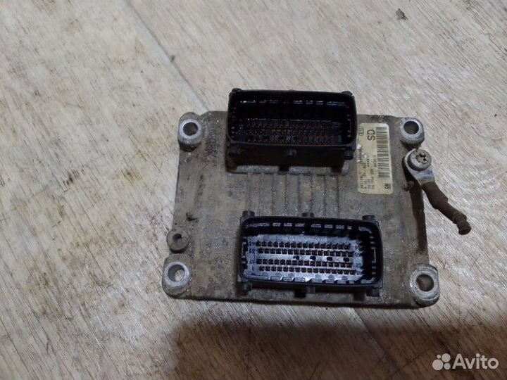 Блок управления двигателем Opel Corsa C Z12XE 2004