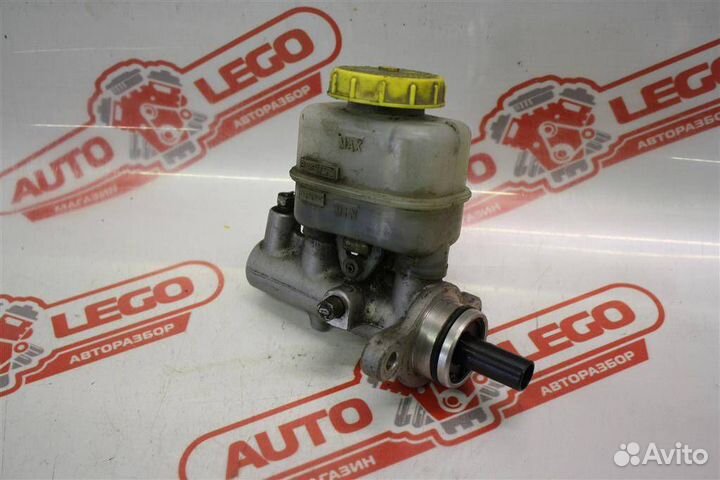 Главный тормозной цилиндр Nissan March K11 1997