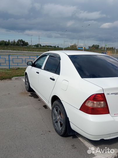 Toyota Corolla 1.5 AT, 2001, 247 000 км