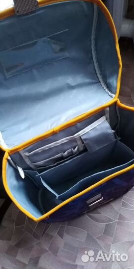 Портфель школьный