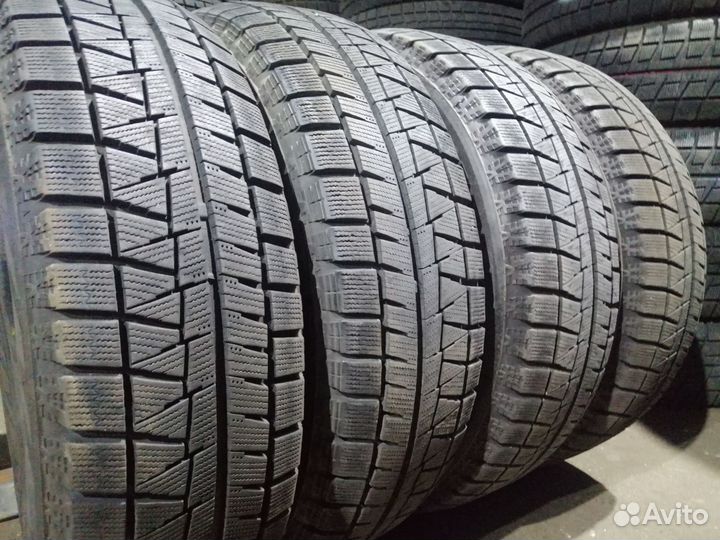 Bridgestone Blizzak Revo GZ 205/55 R16