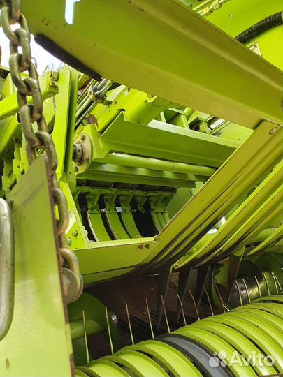 Пресс-подборщик Claas Quadrant, 2011