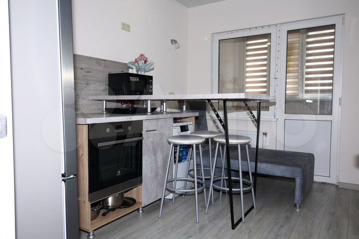 2-к. квартира, 65 м², 4/16 эт.