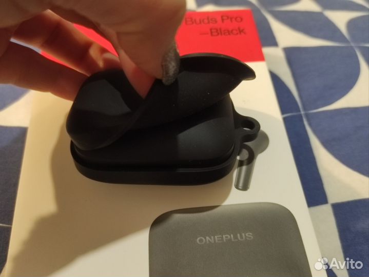 Наушники OnePlus Buds Pro