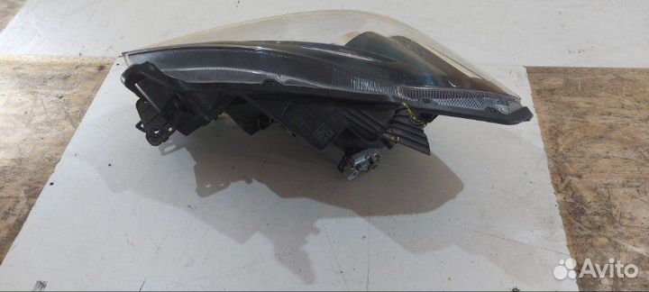 Фара светодиодная передняя правая Suzuki Sx4 2