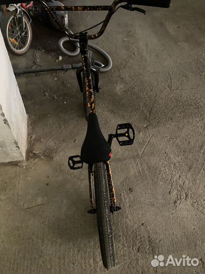Трюковой велосипед bmx с тормозами
