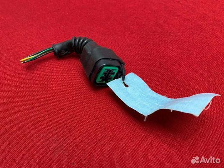 Штекер фары передний правый Hyundai Elantra XD