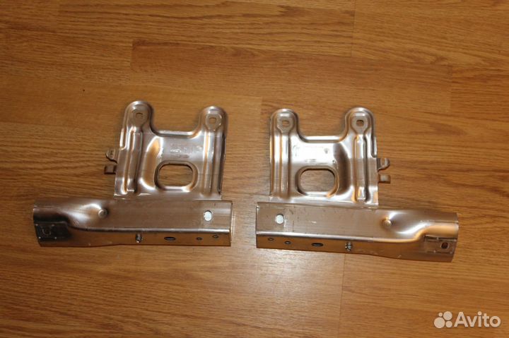 BMW 3 седан VI 316 i, Детали бампера