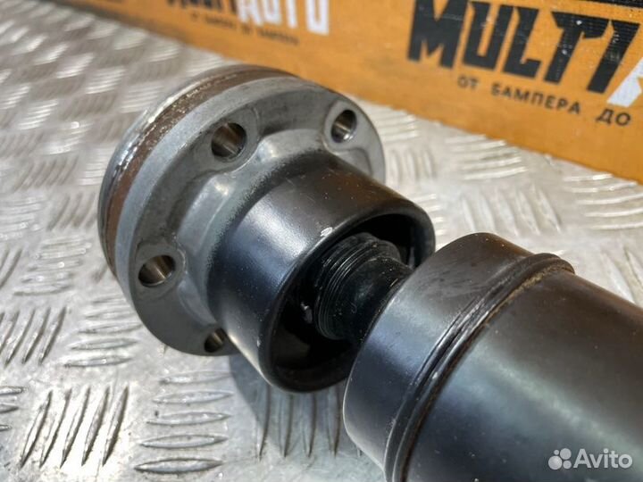 Карданный вал передний Mercedes Gle W166 M651 D22