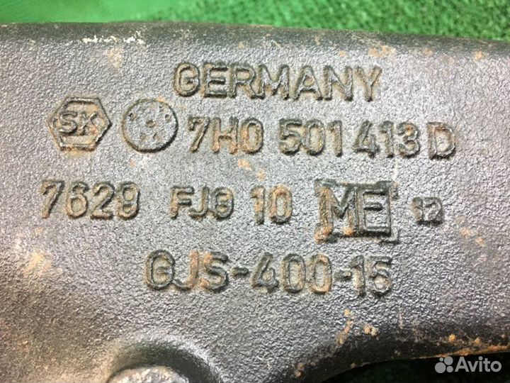 Рычаг задний левый Volkswagen Transporter 2.5 TDI