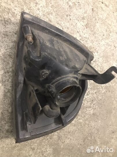 Габарит правый Nissan Sunny Y10 (5084)