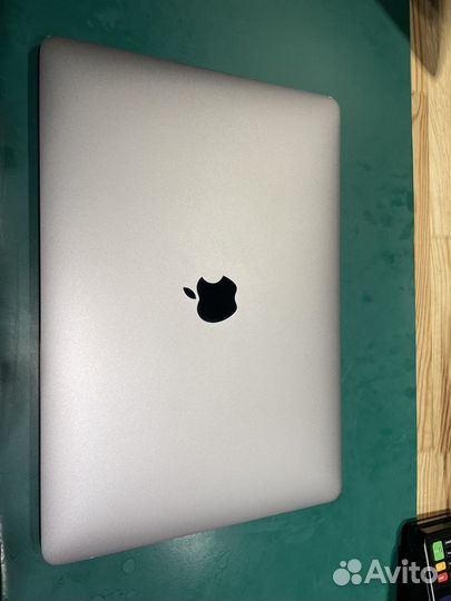 Apple MacBook Pro 13 2019