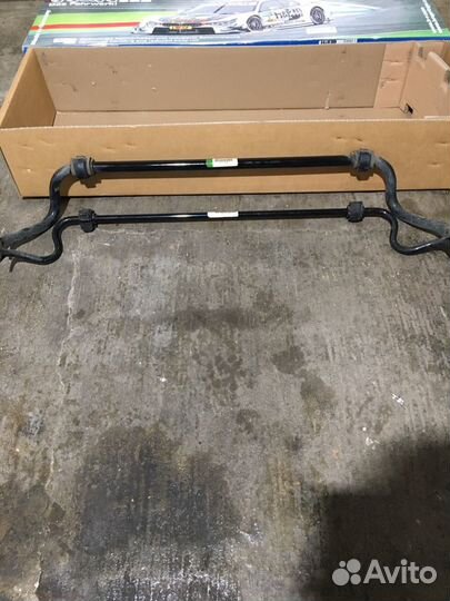 Стабилизаторы поперечной устойчивости Audi A4 b8