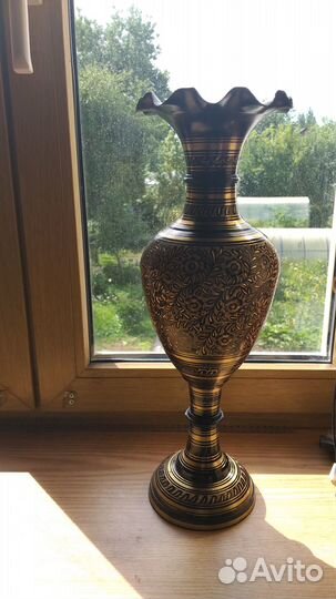 Ваза металл