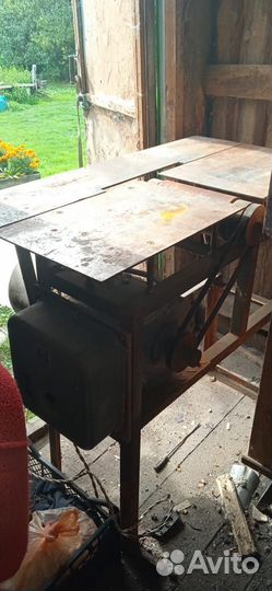 Станок циркулярно- фуговальный