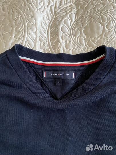 Tommy hilfiger свитшот