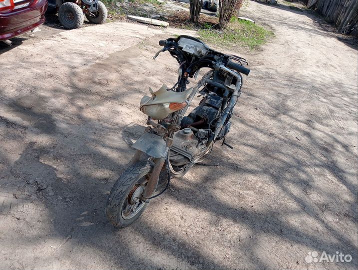 Продам мопед под востановление