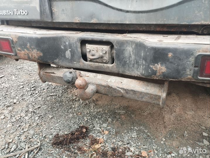 Фаркоп Pajero 2