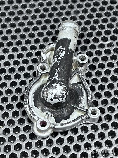 Крышка помпы Honda CRF 450R 2005-2008