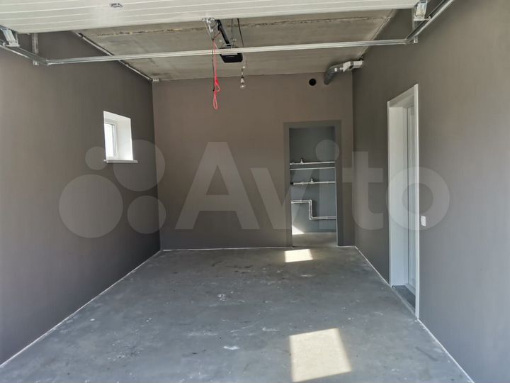 Дом 170 м² на участке 7 сот.