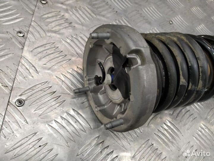 Амортизатор стойка задний левый Bmw M8 F92