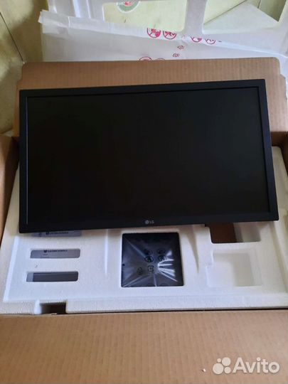 Монитор для компьютера LG