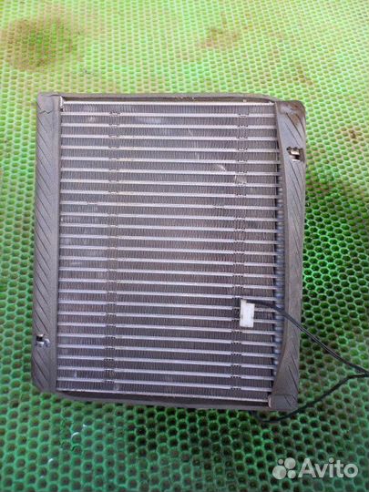 Радиатор кондиционера салонный Mitsubishi Lancer
