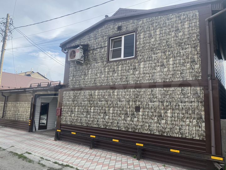 Дом 140 м² на участке 1 сот.