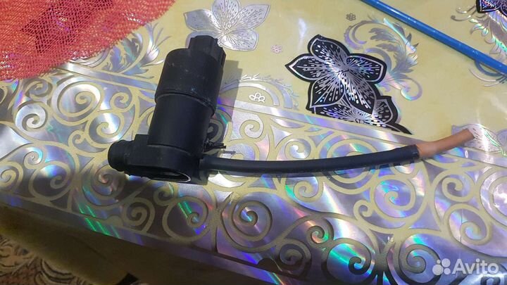 Насос омывателя заднего стекла