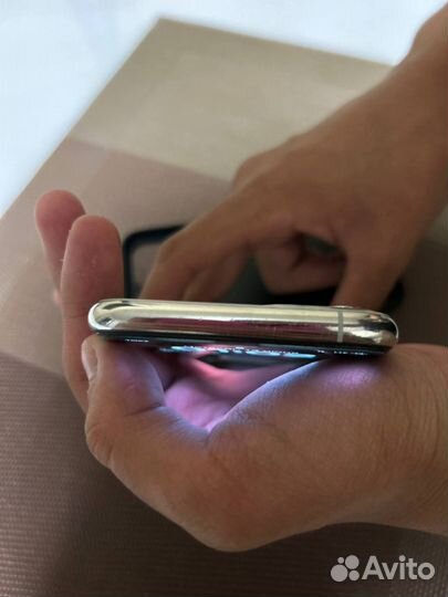 iPhone 11 Pro, 64 ГБ