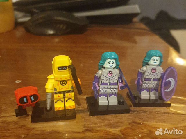 Лего минифигурки 22 сериия