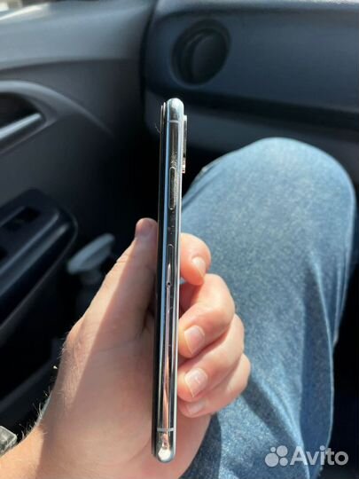 iPhone Xs, 256 ГБ