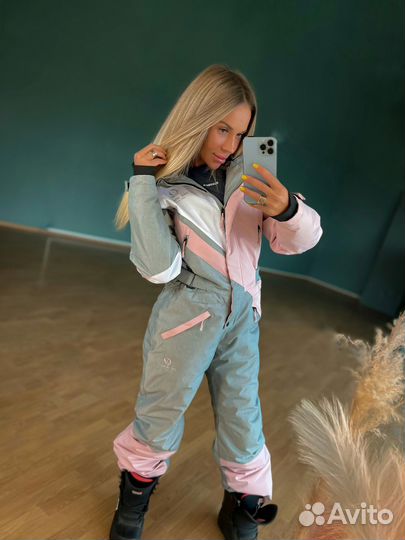 Комбинезон женский розово-серый