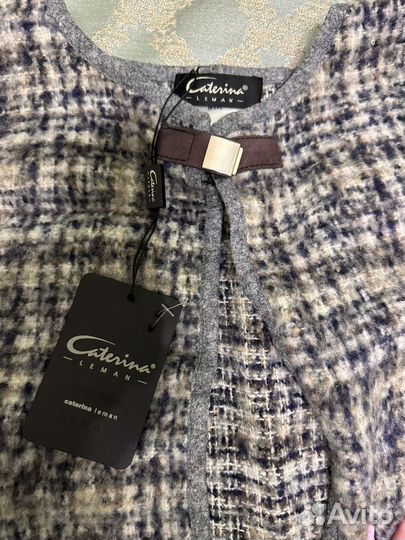 Новое пончо Caterina Leman