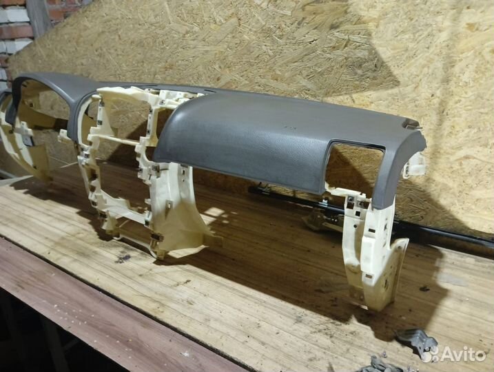 Торпеда Kia Sorento 2006г