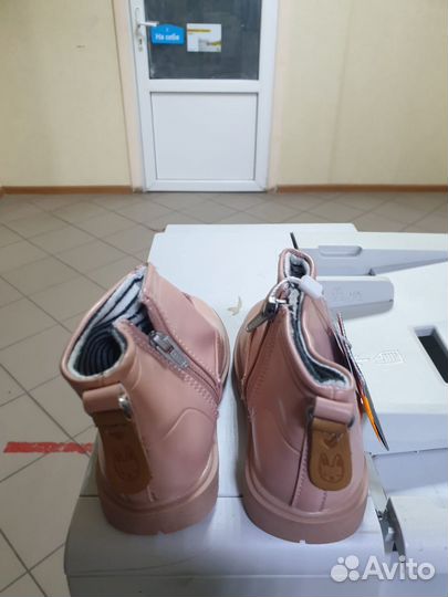 Zara детские ботиночки новые