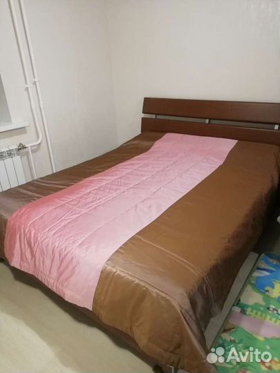 Покрывало на кровать новое