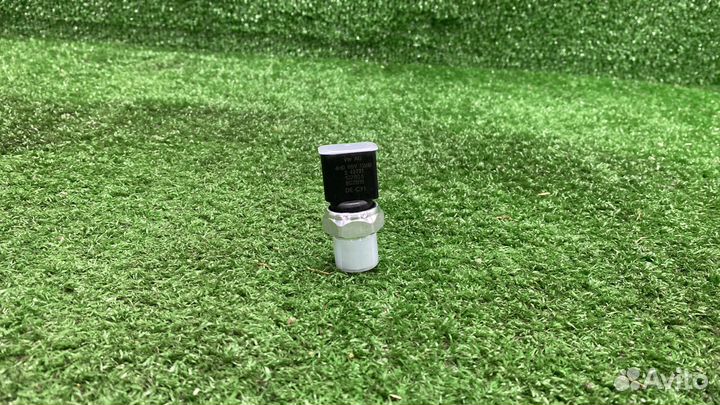 Датчик давления кондиционера VAG