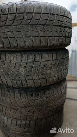 Bridgestone Blizzak WS-60 225/55 R16