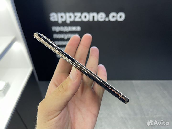 iPhone Xs, 256 ГБ