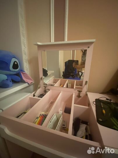 Письменный стол