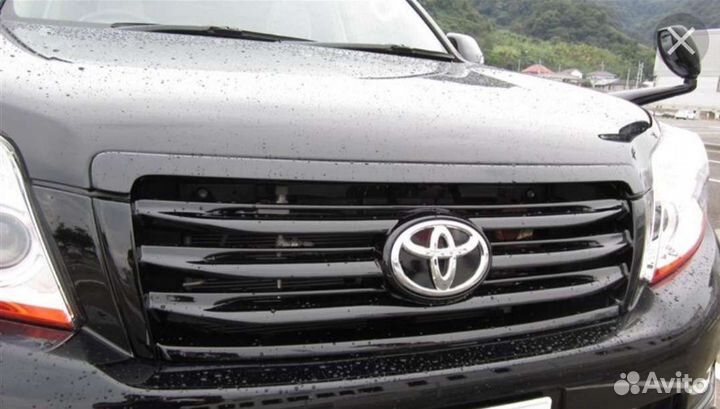 Решотка радиатора Toyota Prado 150