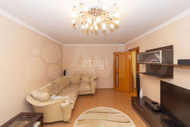 2-к. квартира, 64,5 м², 1/9 эт.