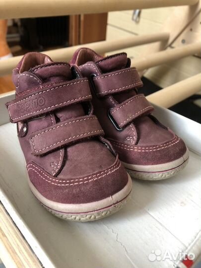 Удобные ботинки для девочки 20-21