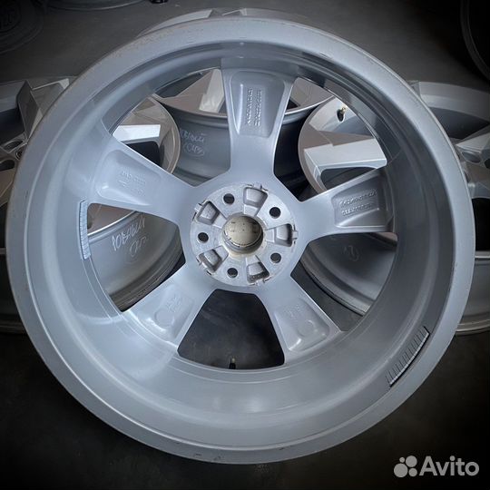 Диски Audi R19 Оригинал