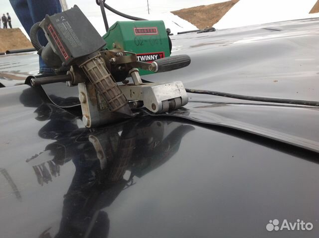 Монтаж геомембраны, сварка геомембраны