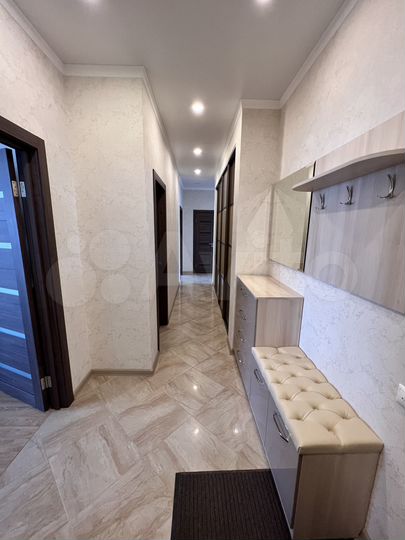 3-к. квартира, 87 м², 7/16 эт.