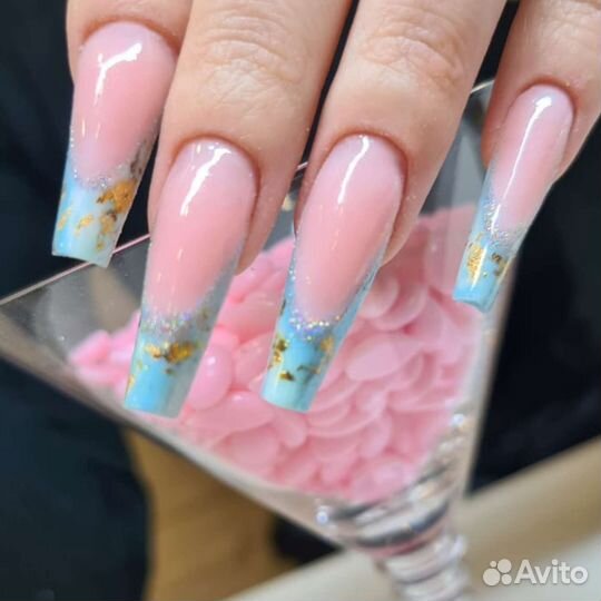 Наращивание ногтей