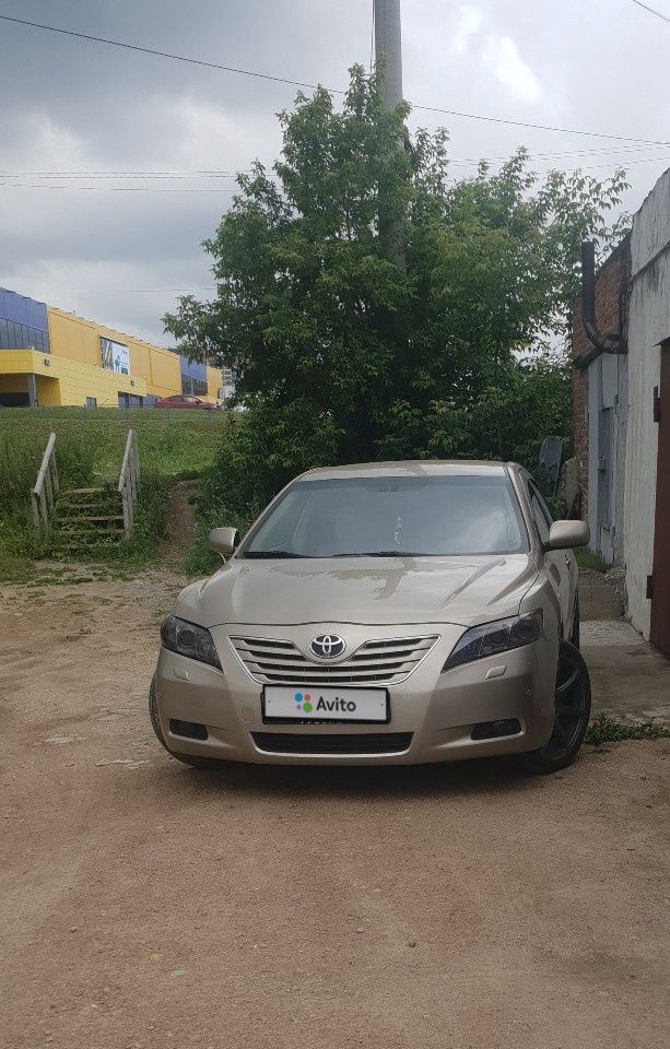 Toyota Camry: фото владельца